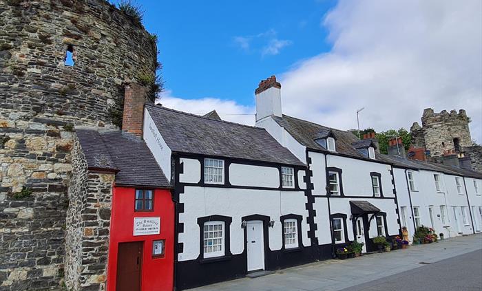 Conwy Quay, Conwy Tours, sightseeing tours, Conwy Guided Tours, Walking tours